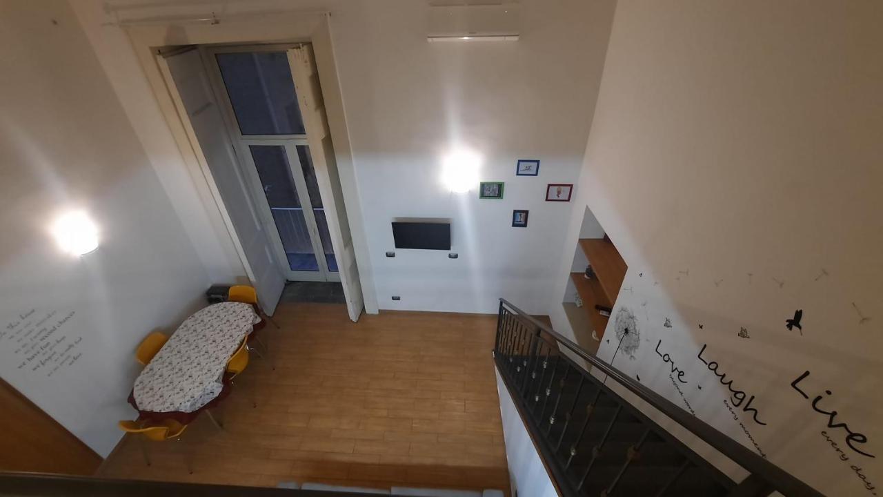 White Home Quartieri Spagnoli Napels Buitenkant foto