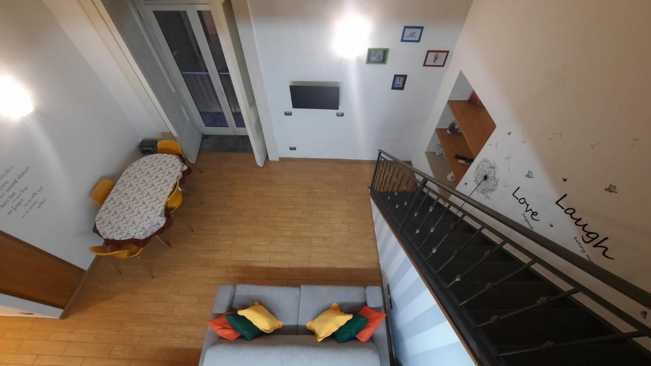 White Home Quartieri Spagnoli Napels Buitenkant foto