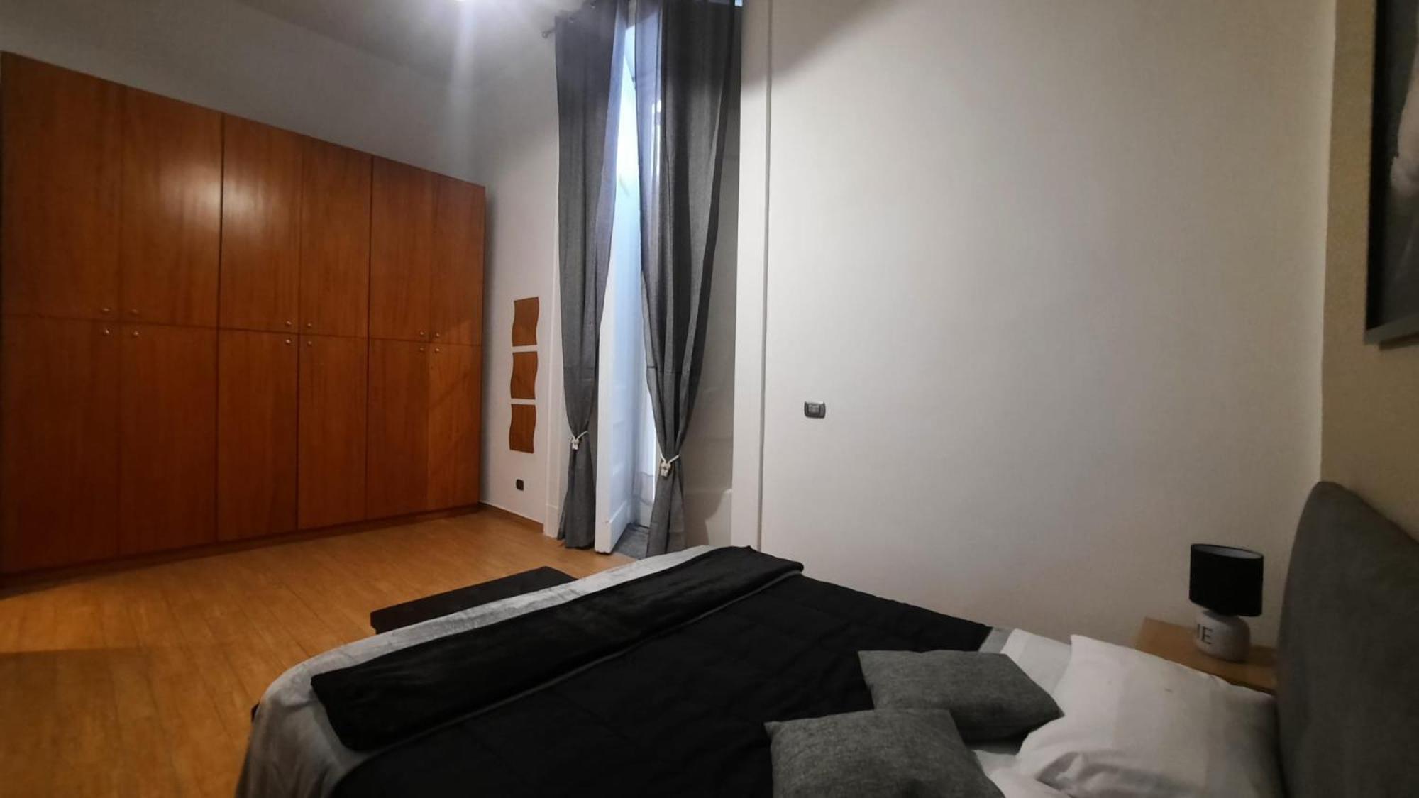 White Home Quartieri Spagnoli Napels Buitenkant foto